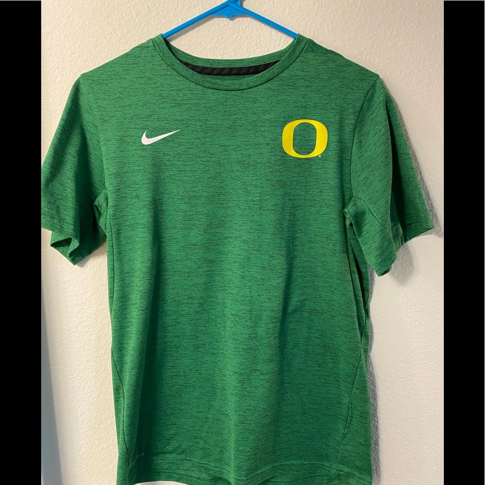 Nike Oregon ducks dri fit shirt